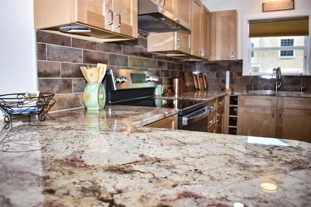 $255,000 | 1404 South China Street, Brady, TX 76825