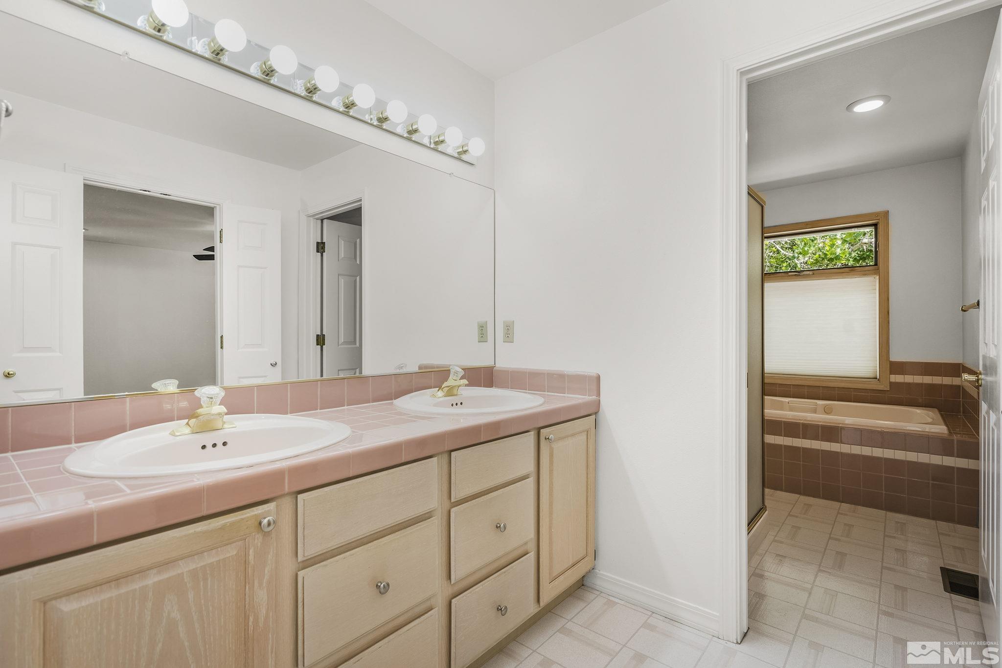 14225 East Windriver Lane Reno, NV 89511 - Photo 11 of 21 Photo 11