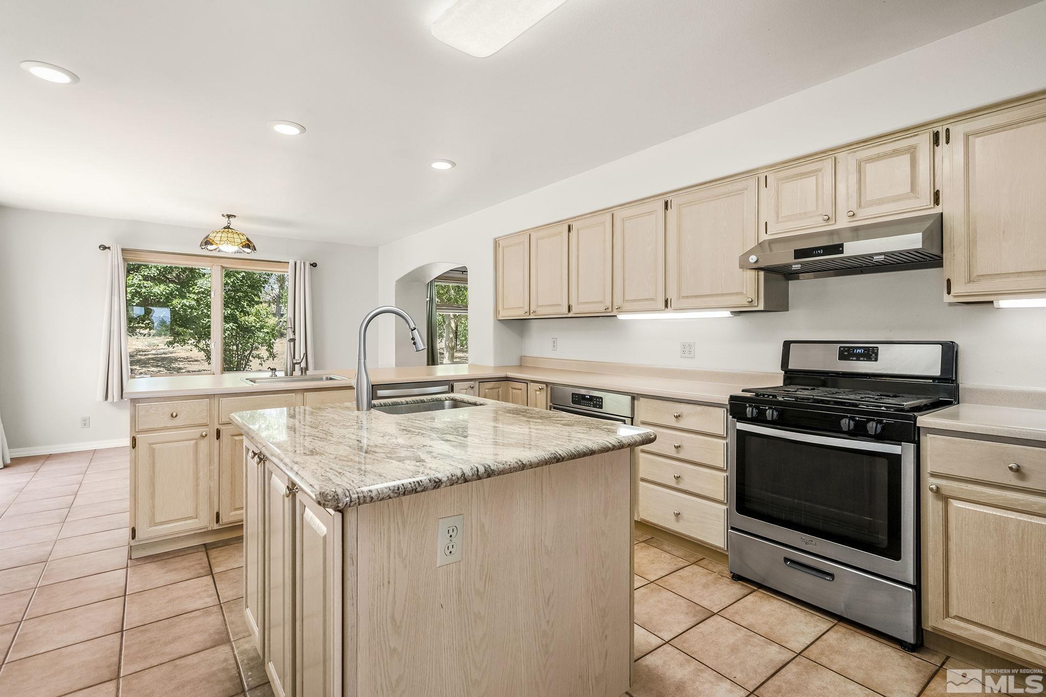 14225 East Windriver Lane Reno, NV 89511 - Photo 9 of 21 Photo 9