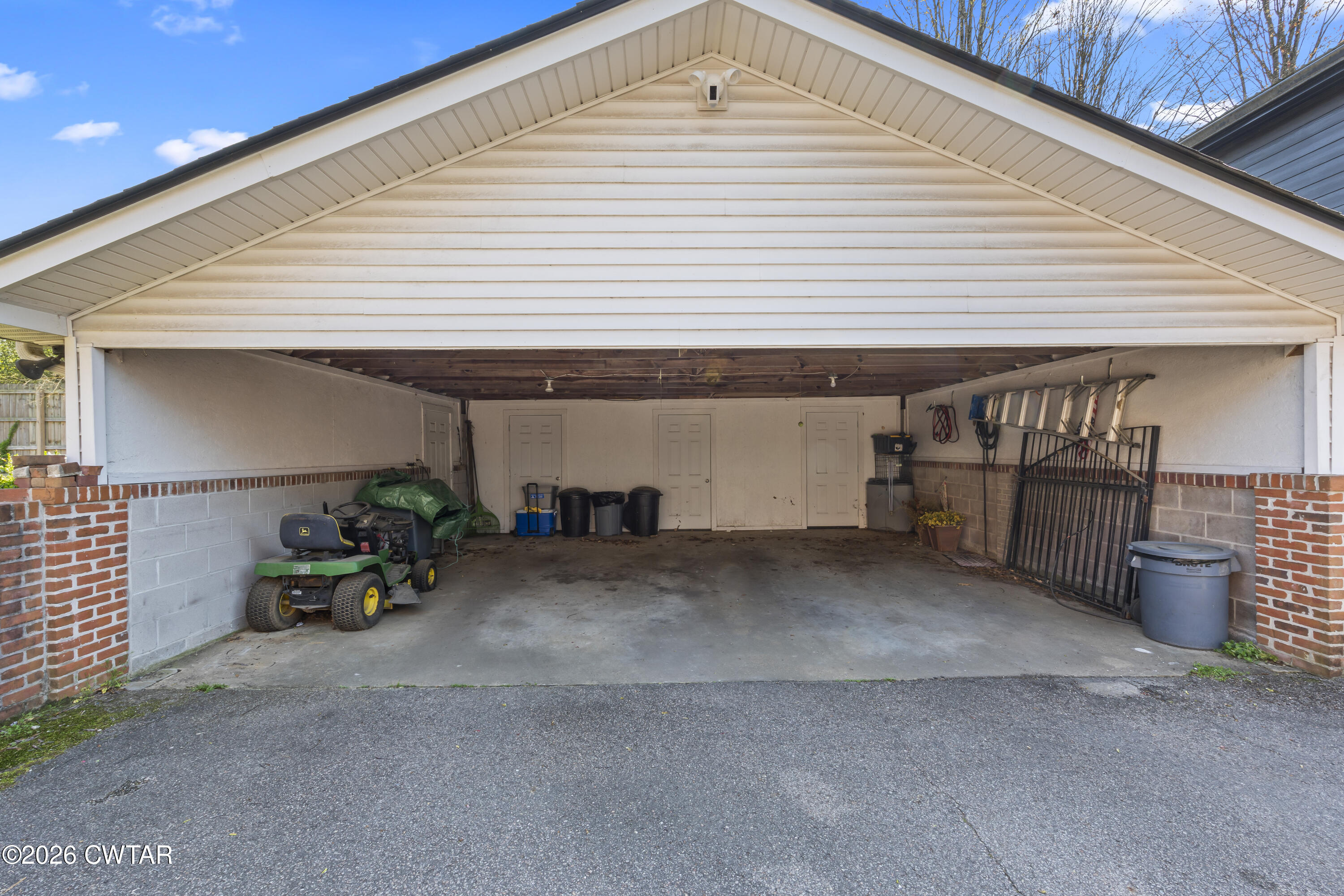 410 Walnut Street Jackson, TN 38301 - Photo 5 of 33 EN4A1038