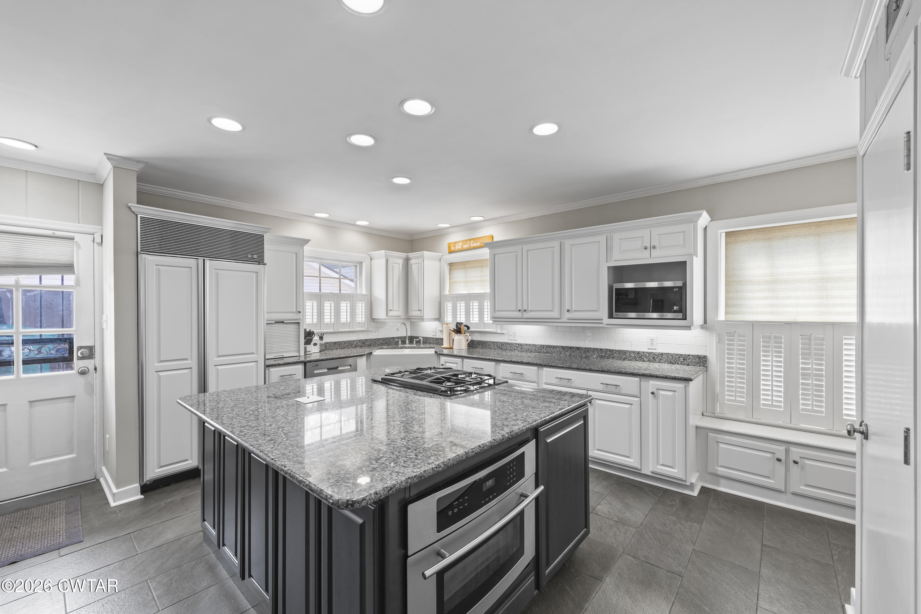 410 Walnut Street Jackson, TN 38301 - Photo 7 of 33 EN4A1049