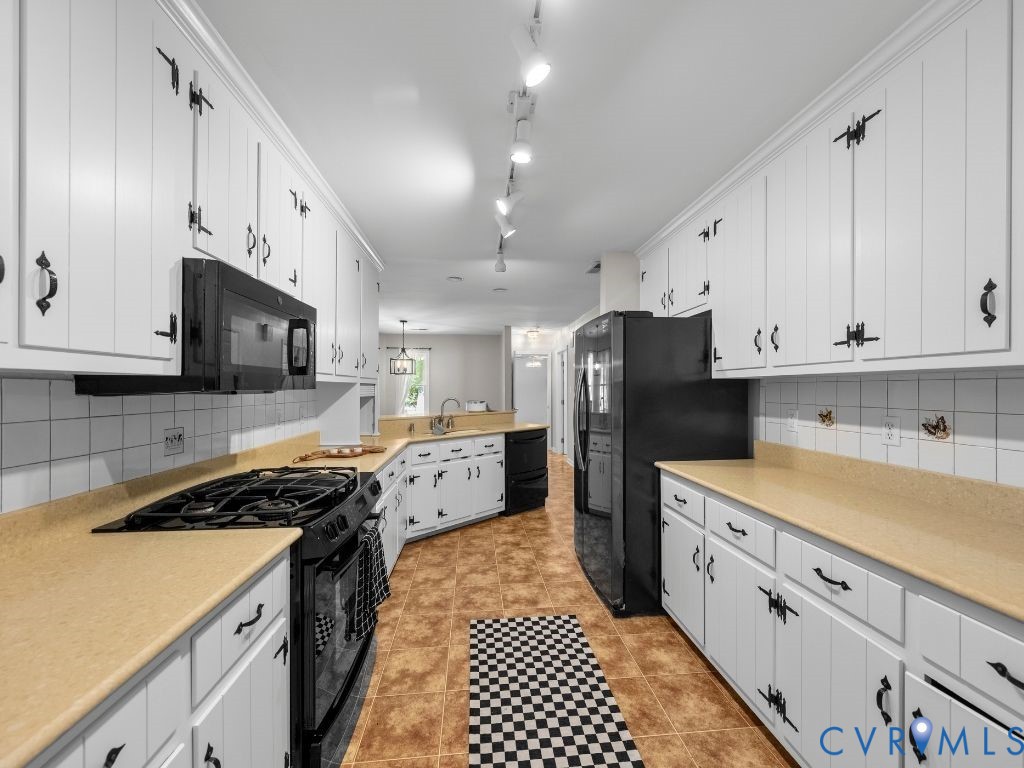 2489 Judes Ferry Road Powhatan, VA 23139 - Photo 12 of 52