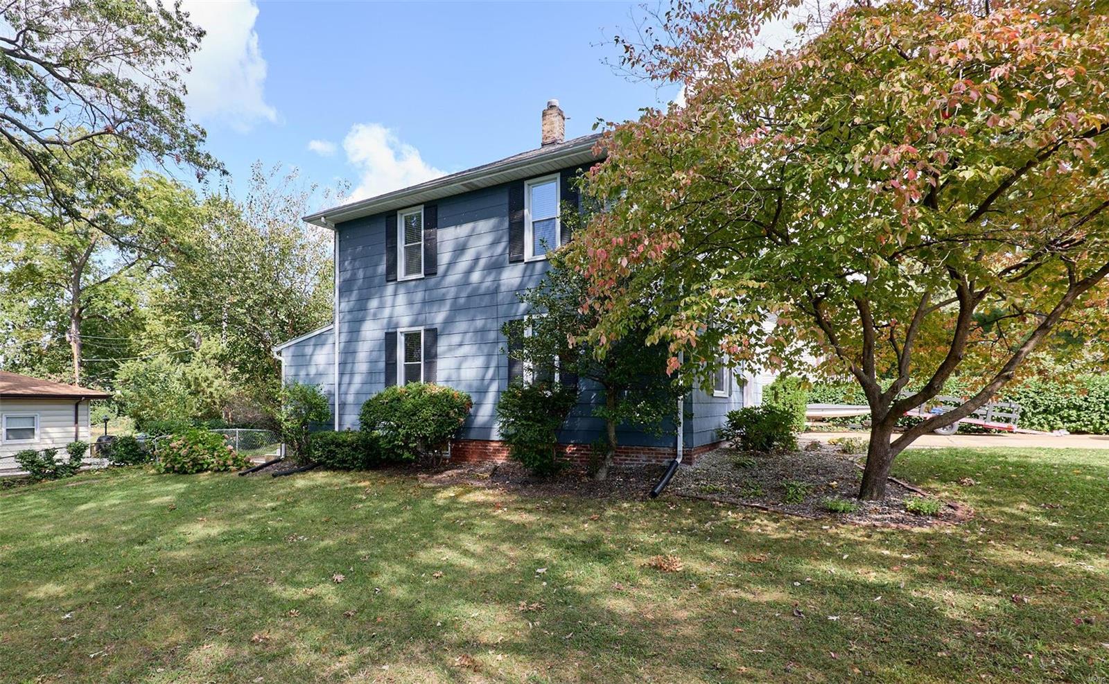 3533 Brown Road St. Louis, MO 63114 - Photo 3 of 68 Gallery Image 3