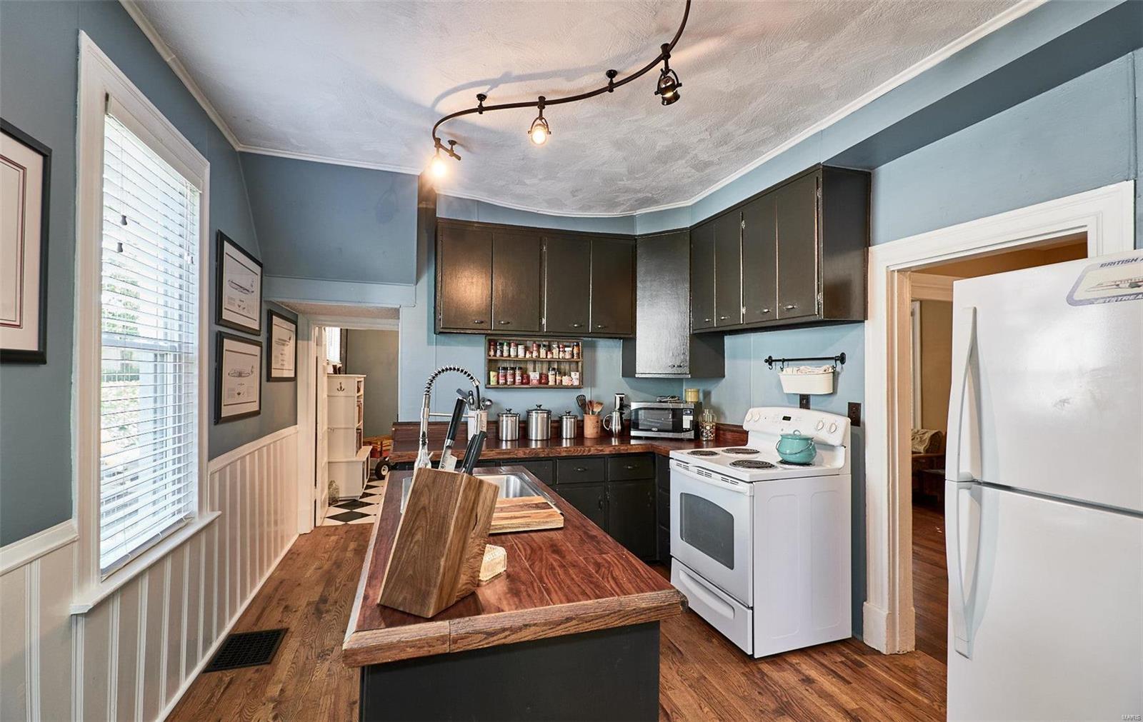 3533 Brown Road St. Louis, MO 63114 - Photo 30 of 68 Gallery Image 30