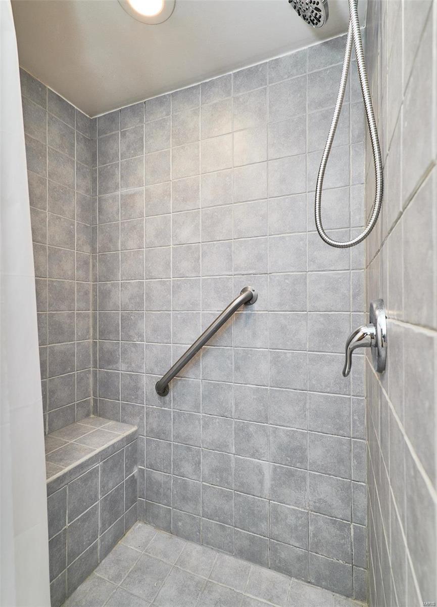 3533 Brown Road St. Louis, MO 63114 - Photo 38 of 68 Gallery Image 38