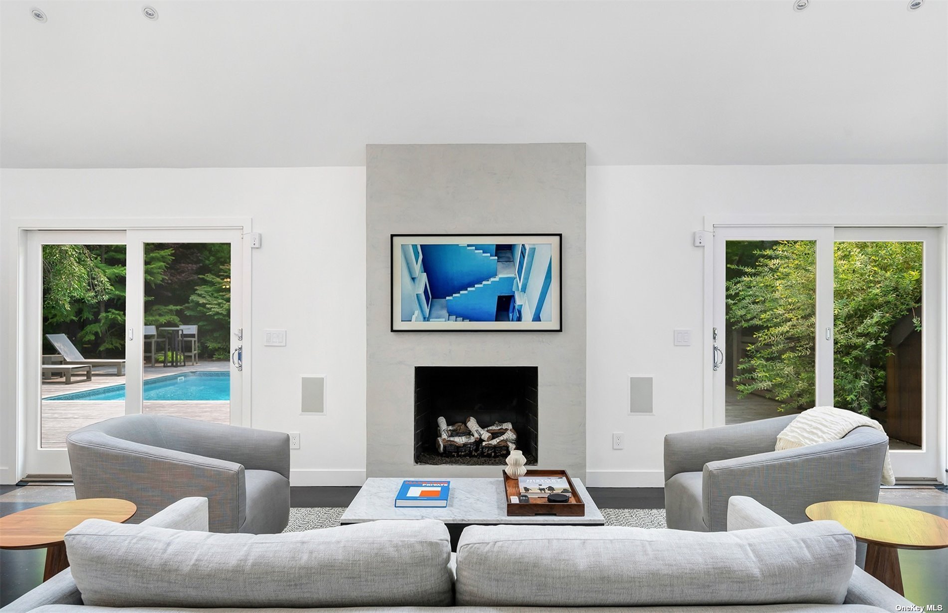 8 East Hampton, undefined 00000 - Photo 4 of 18