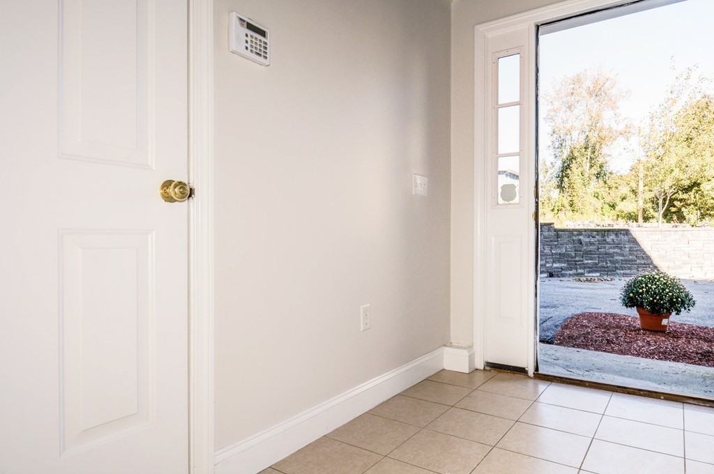 30 Rice Lane, Unit 16 Worcester, MA 01604 - Photo 3 of 26 Gallery Image 3