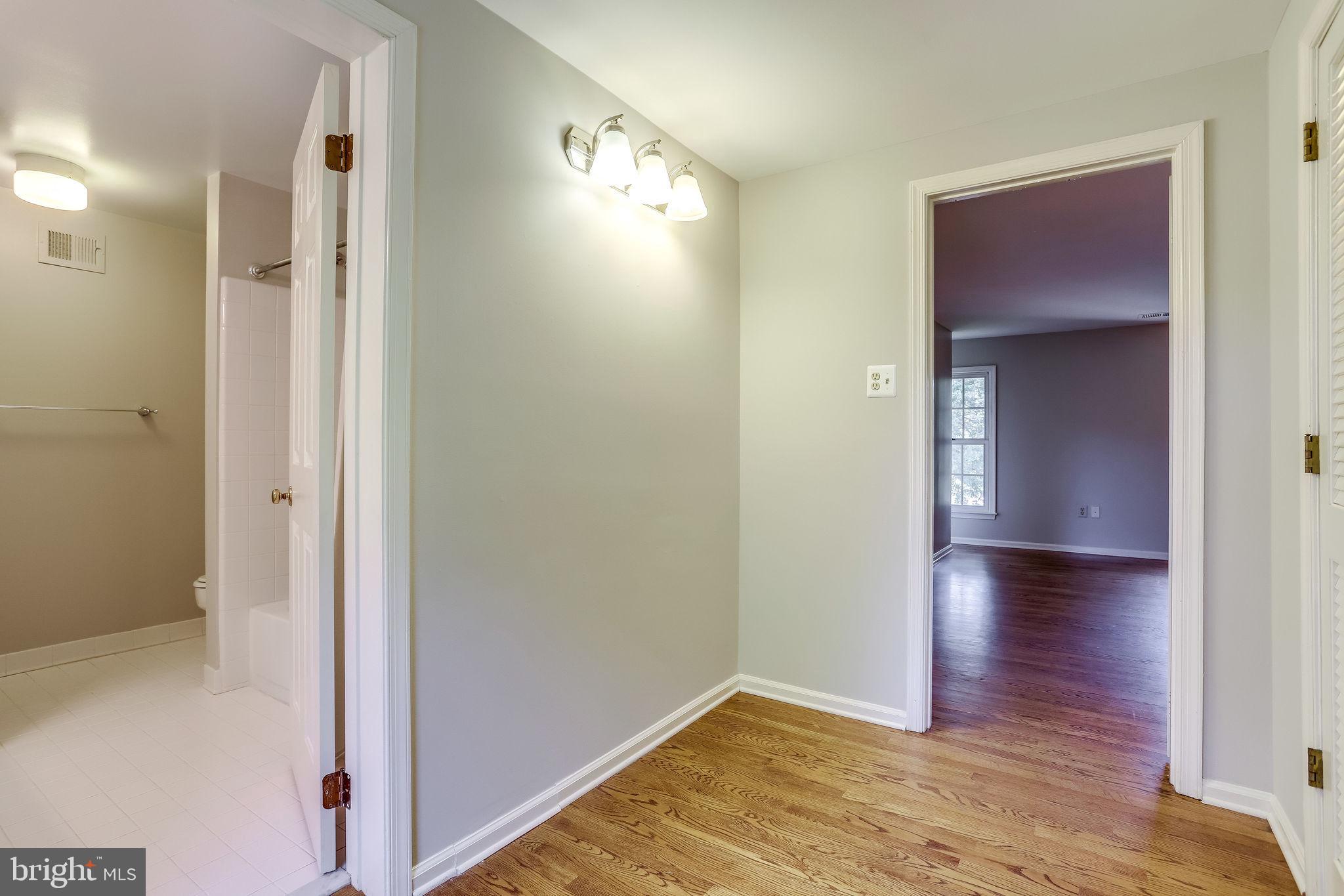1009 Riva Ridge Drive Great Falls, VA 22066 - Photo 34 of 62 Separate Dressing Room