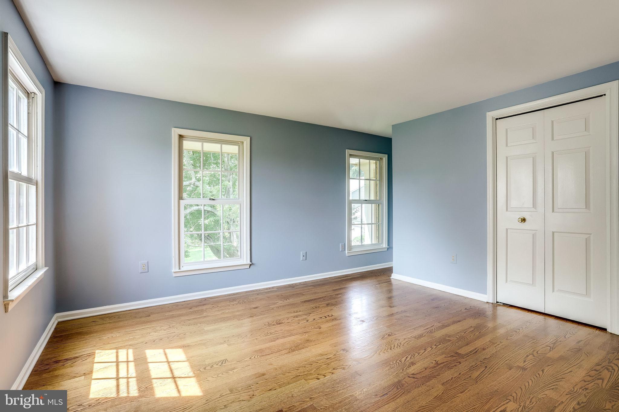 1009 Riva Ridge Drive Great Falls, VA 22066 - Photo 41 of 62 Sunny Bedroom 3