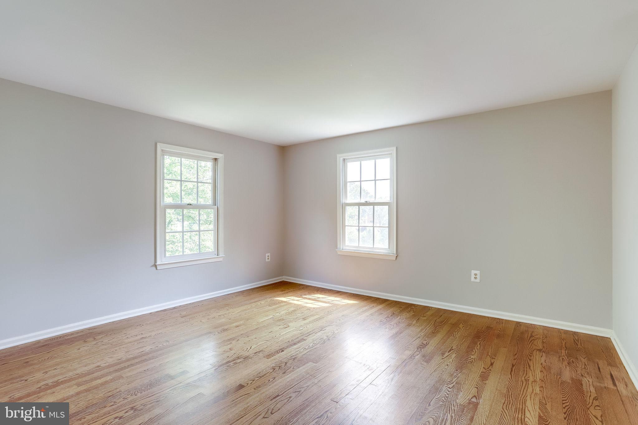 1009 Riva Ridge Drive Great Falls, VA 22066 - Photo 44 of 62 Bedroom 4
