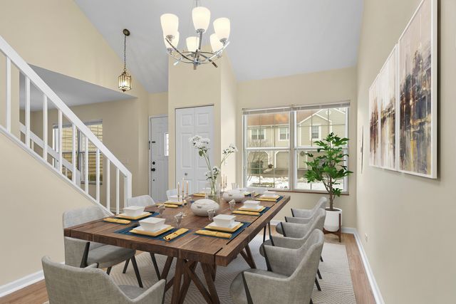 a view of a livingroom and dining room