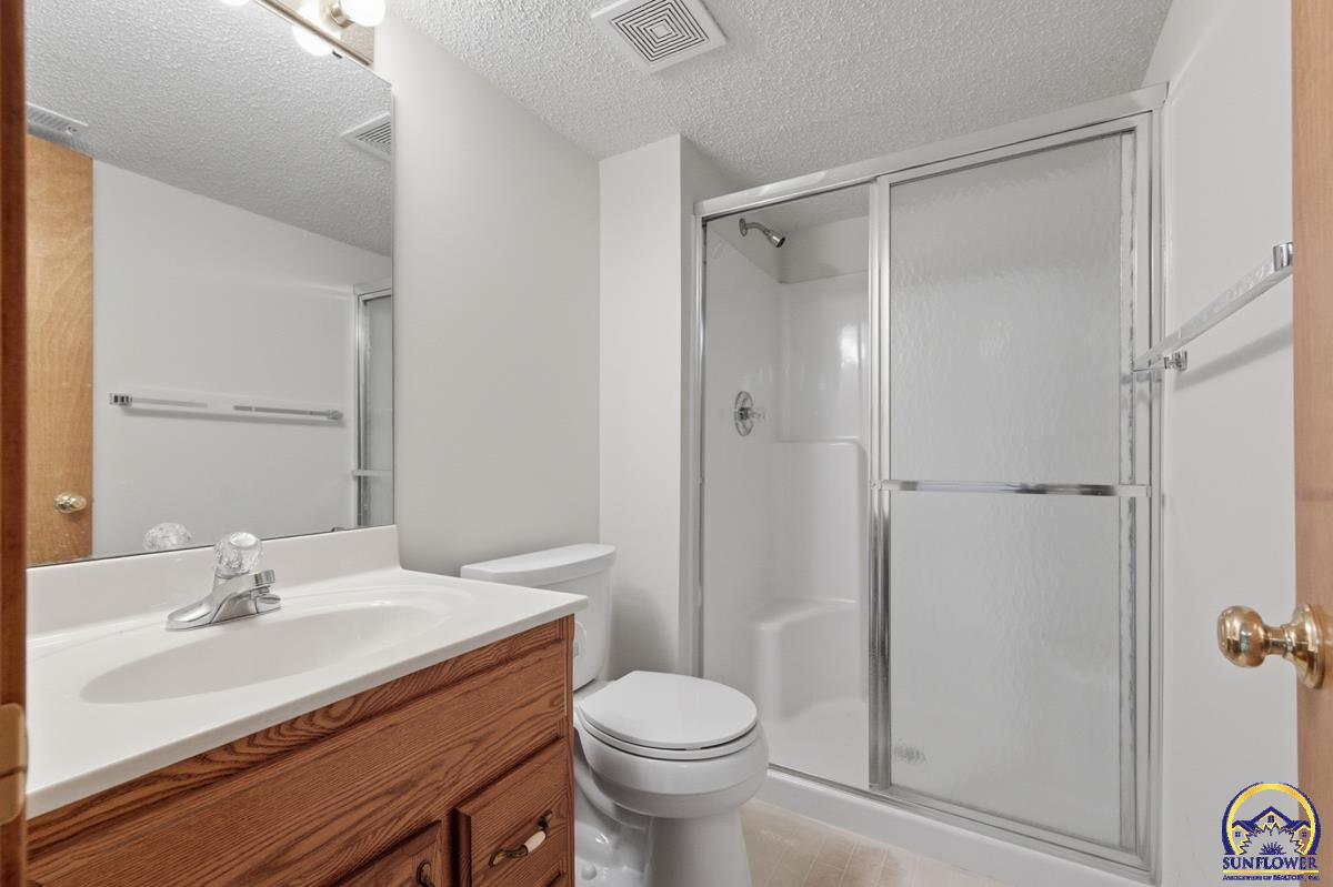 1012 Southwest Kent Place Topeka, KS 66604 - Photo 29 of 29