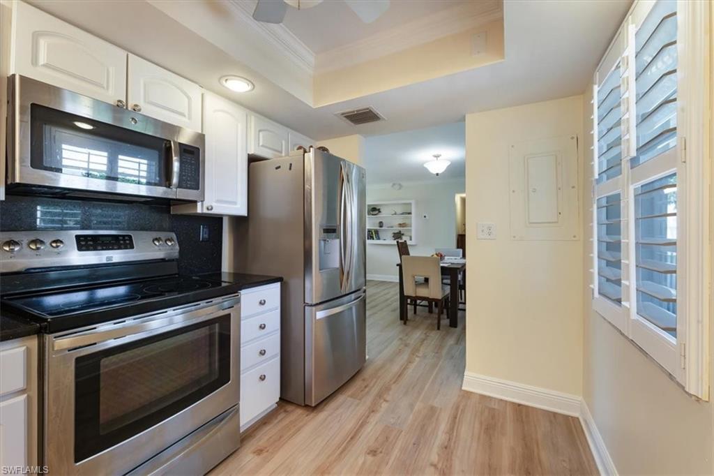 1125 Little Neck Court, Unit G63 Naples, FL 34102 - Photo 6 of 21