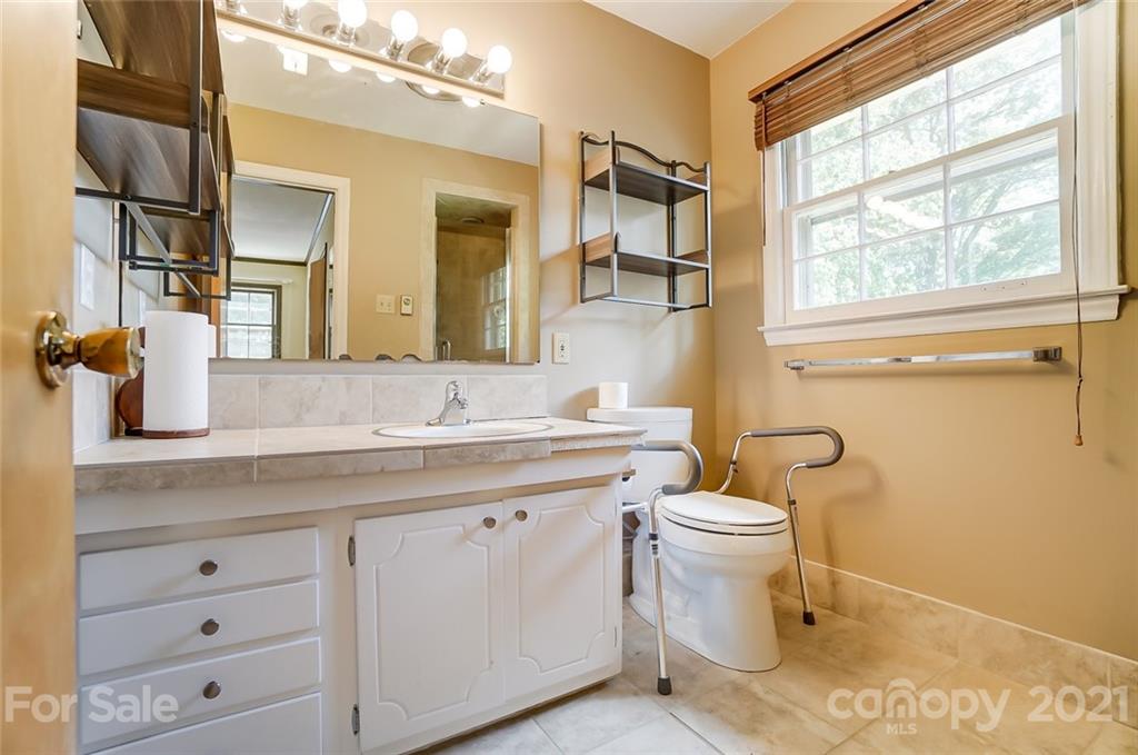 1540 Granville Road Rock Hill, SC 29732 - Photo 24 of 39 Gallery Image 24