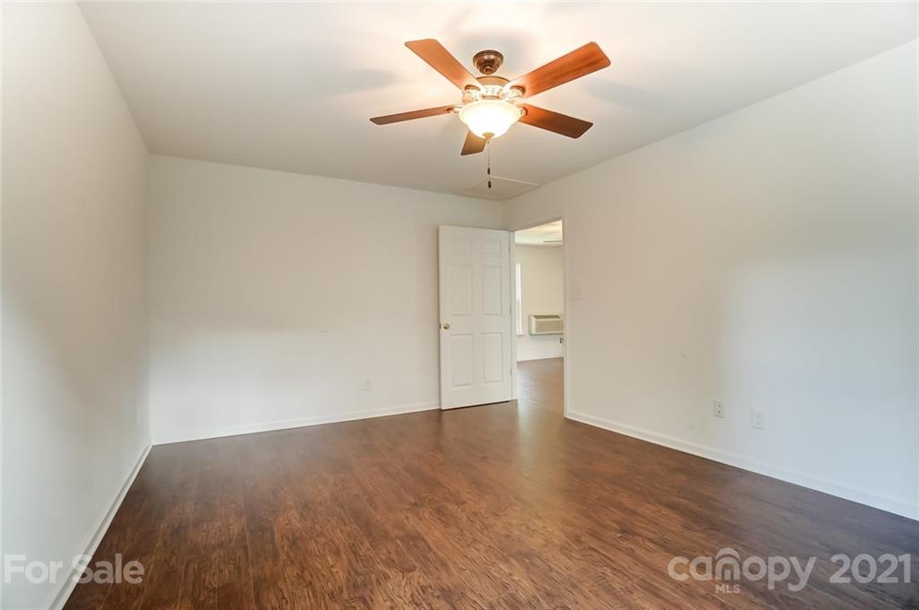 1540 Granville Road Rock Hill, SC 29732 - Photo 37 of 39 Gallery Image 37