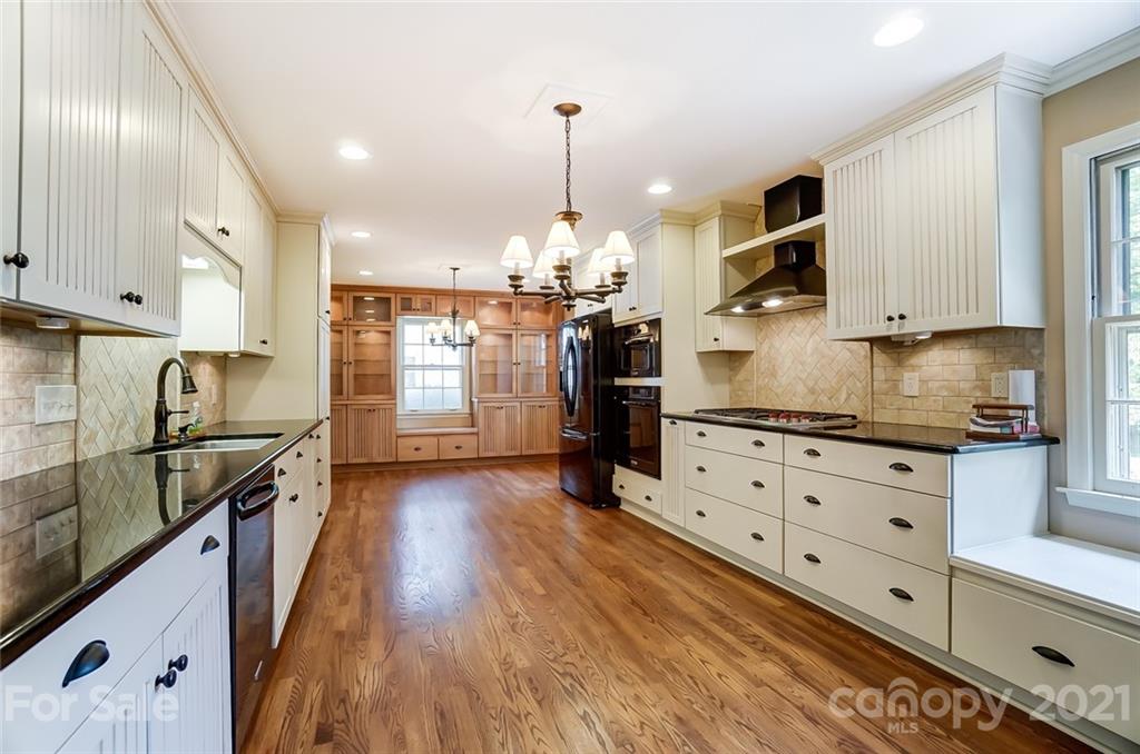 1540 Granville Road Rock Hill, SC 29732 - Photo 10 of 39 Gallery Image 10