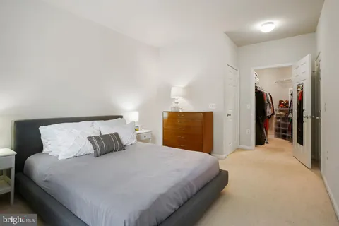 $3,000 | 9486 Virginia Center Boulevard, Unit 102, Vienna, VA 22181