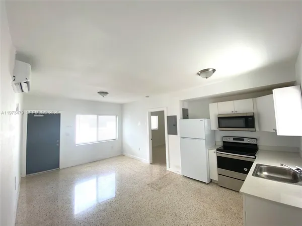 $1,650 | 165 Northeast 56th Street, Unit 1, Miami, FL 33137