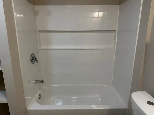 $2,200 | 513 North Atlanta Street, Metairie, LA 70003