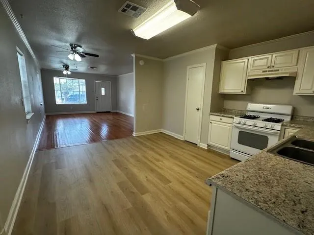 $2,200 | 513 North Atlanta Street, Metairie, LA 70003