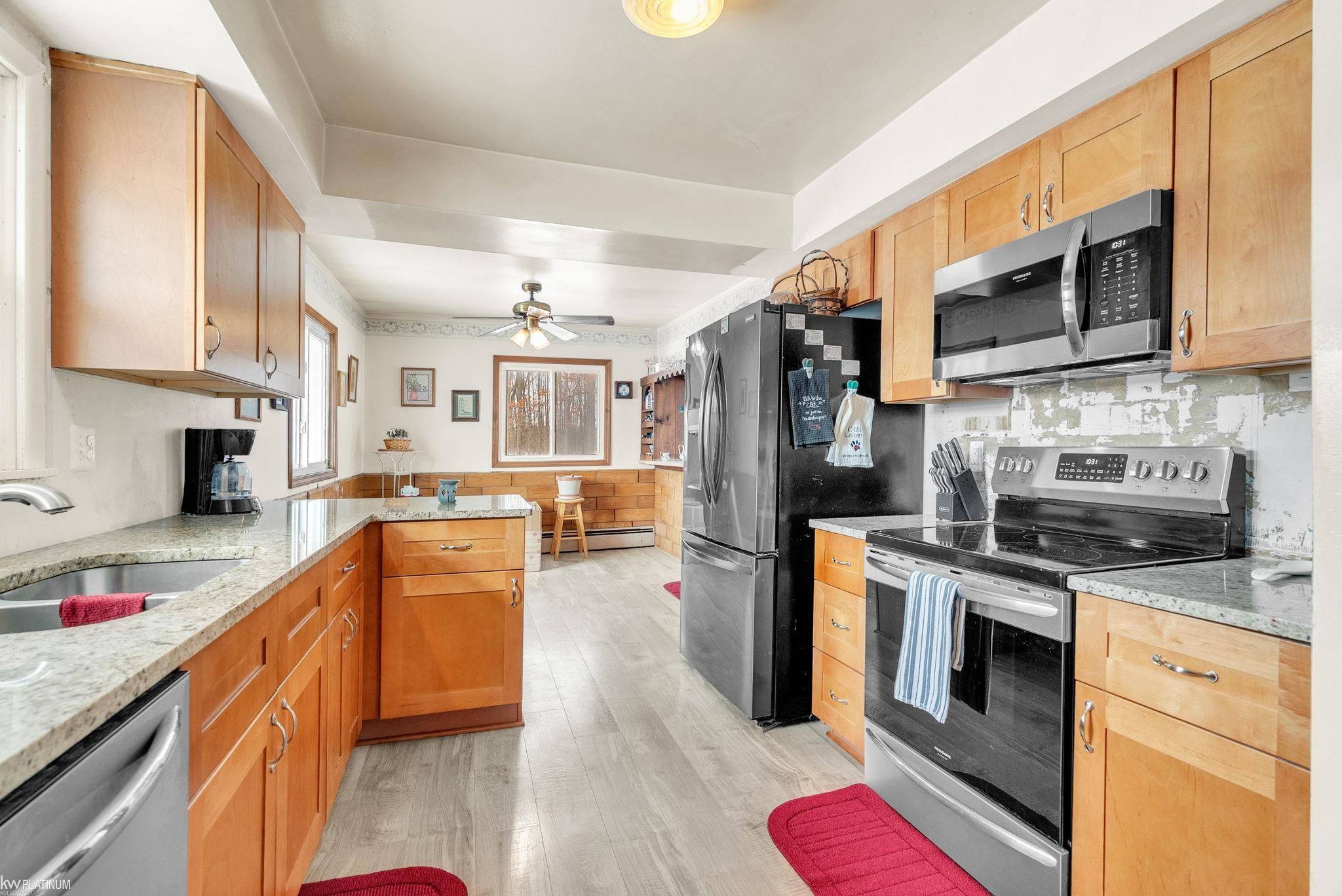 12337 Dunn Road Memphis, MI 48041 - Photo 12 of 19