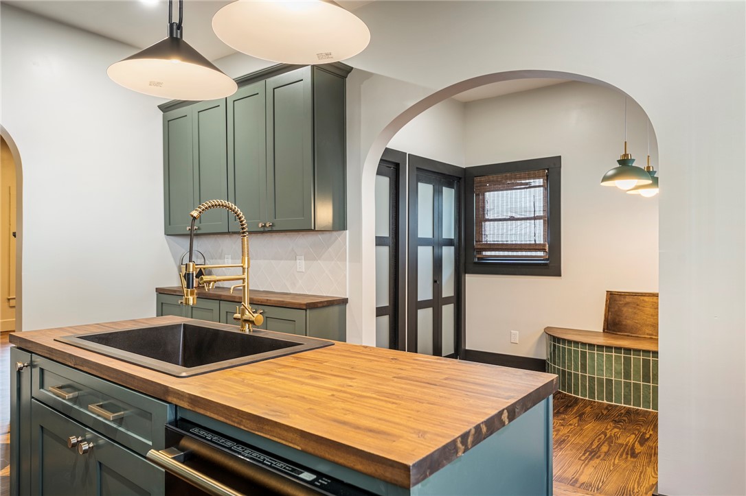 4 Verner Springs Road Greenville, SC 29609 - Photo 6 of 43 Gallery Image 6