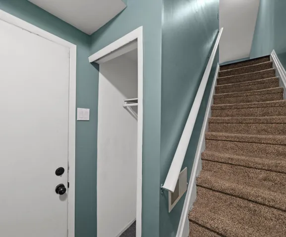 $160,000 | 245 Lake Village Drive, Walled Lake, MI 48390