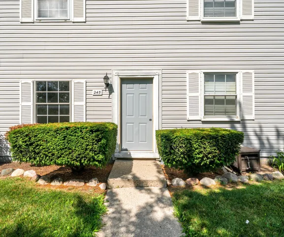 $160,000 | 245 Lake Village Drive, Walled Lake, MI 48390