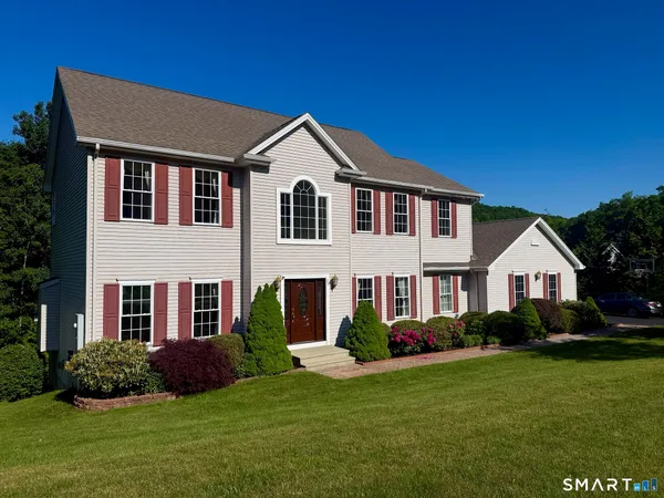 $876,000 | 20 Upper Kensington Drive, East Lyme, CT 06333