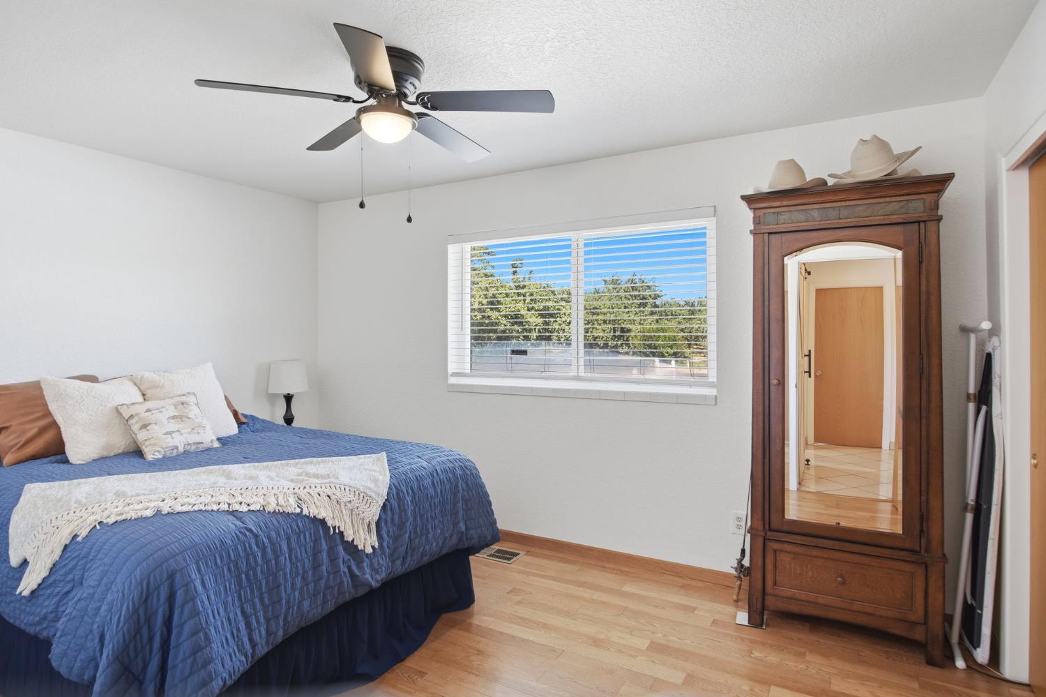 3015 South Waring Road Denair, CA 95316 - Photo 16 of 47