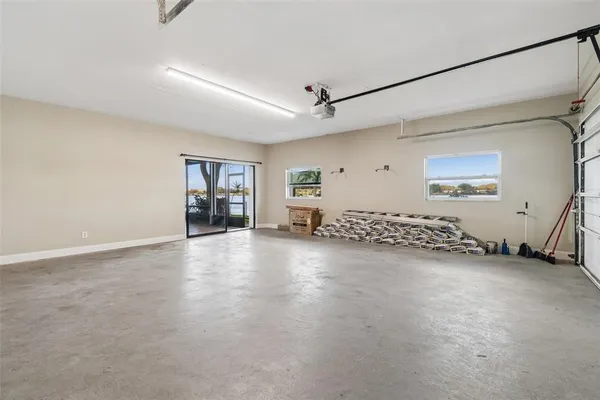 $960,000 | 9901 Bay Drive, Gibsonton, FL 33534