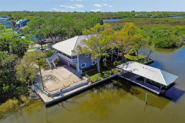 $960,000 | 9901 Bay Drive, Gibsonton, FL 33534