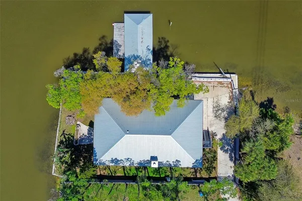 $960,000 | 9901 Bay Drive, Gibsonton, FL 33534