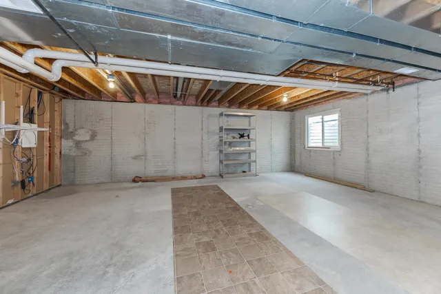 $503,900 | 2004 Withers Lane, Bloomington, IL 61704