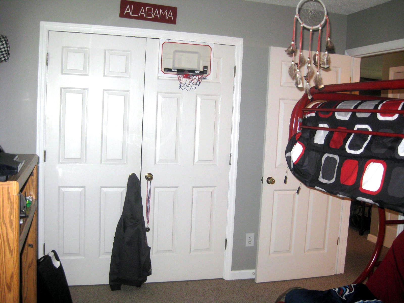 300 Rachel Road Pulaski, TN 38478 - Photo 16 of 28 Extra large closets in bedrooms