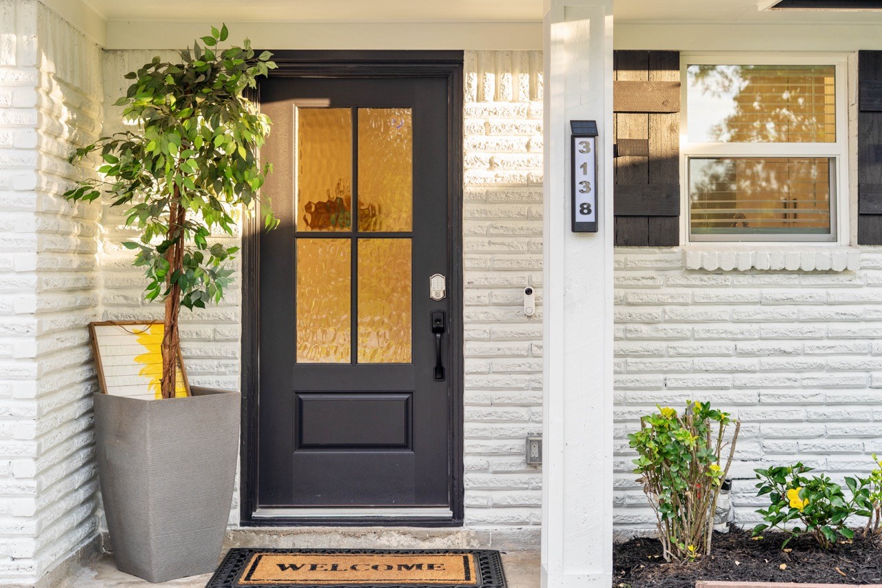 3138 Sunbeam Street Houston, TX 77051 - Photo 5 of 50 A bold modern entry with custom glass detailing, fresh landscaping, and upscale finishes creates the perfect blend of sophistication and warmth.