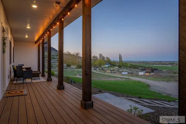 $875,000 | 1032 East Butte Road, Menan, ID 83434