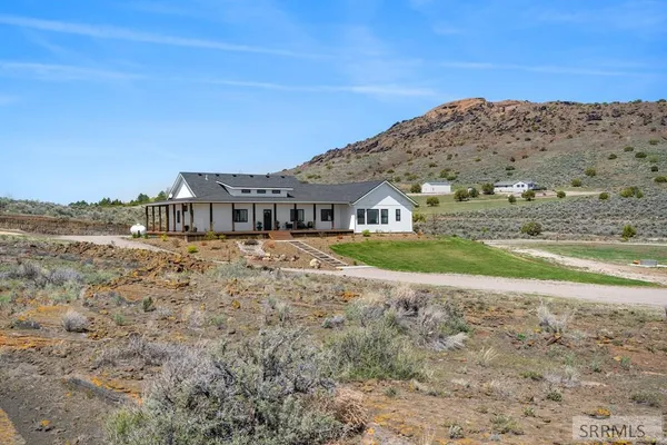 $875,000 | 1032 East Butte Road, Menan, ID 83434