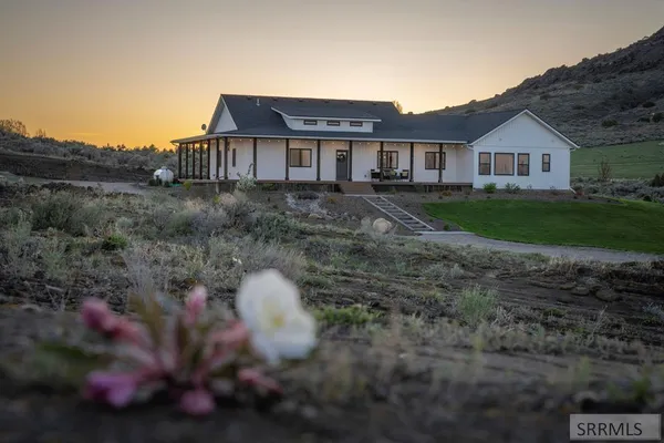 $875,000 | 1032 East Butte Road, Menan, ID 83434