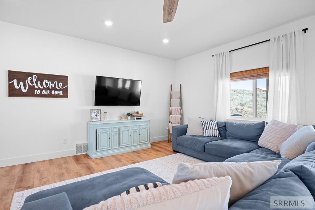 1032 East Butte Road Menan, ID 83434 - Photo 31 of 80