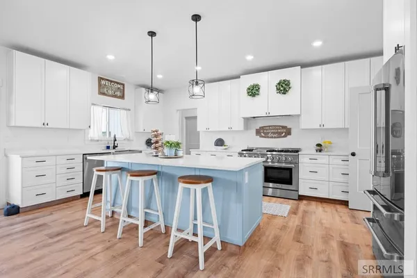 $875,000 | 1032 East Butte Road, Menan, ID 83434