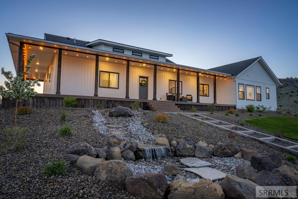 1032 East Butte Road Menan, ID 83434 - Photo 4 of 80