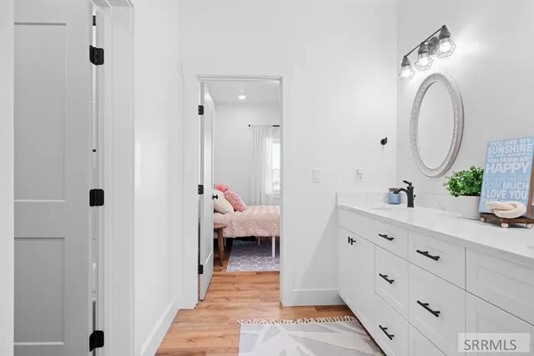 $875,000 | 1032 East Butte Road, Menan, ID 83434