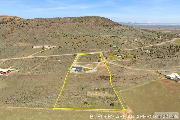 $875,000 | 1032 East Butte Road, Menan, ID 83434