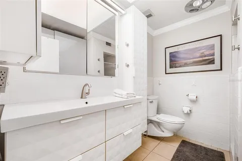 $449,900 | 615 10th Avenue Northeast, Unit 1, St. Petersburg, FL 33701
