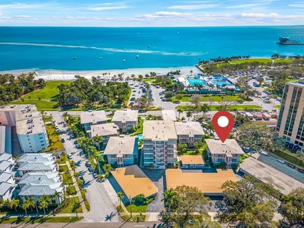 $449,900 | 615 10th Avenue Northeast, Unit 1, St. Petersburg, FL 33701