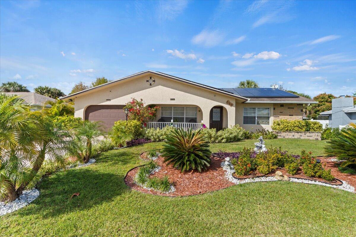 525 Northwest Lincoln Ave  