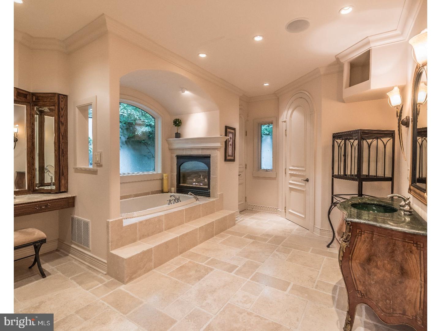 6745 Paxson Hill Road New Hope, PA 18938 - Photo 15 of 25