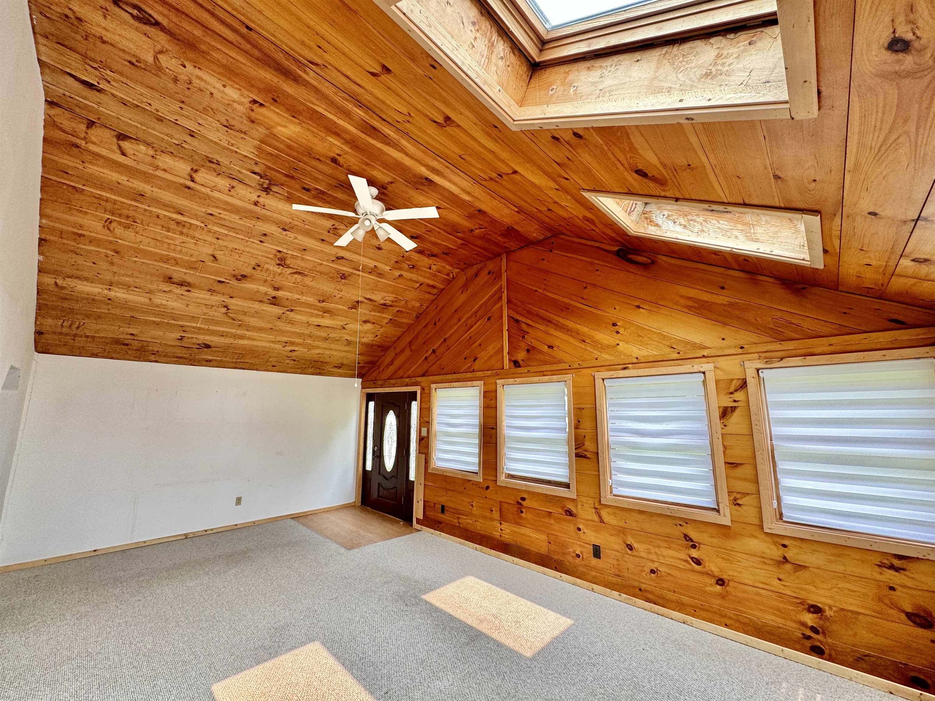 3959 Goshen Road Bradford, VT 05033 - Photo 8 of 13 Gallery Image 8