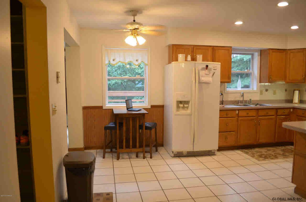 14 Fox Farm Road Queensbury, NY 12804 - Photo 10 of 34 Photo 10